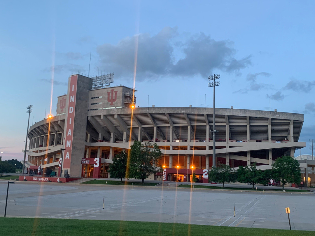 Indiana Memorial Stadium景点图片