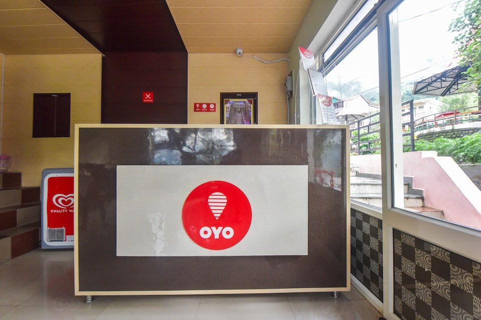 OYO 12411 Woodside Guest House