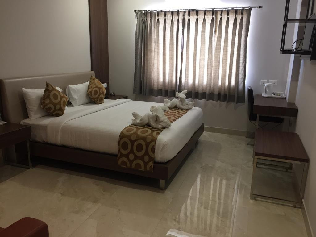 Hotel Royal Park主图