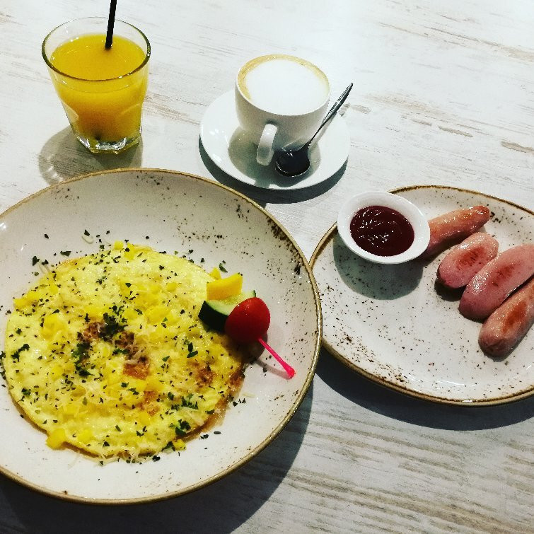 Silver House Hotel主图