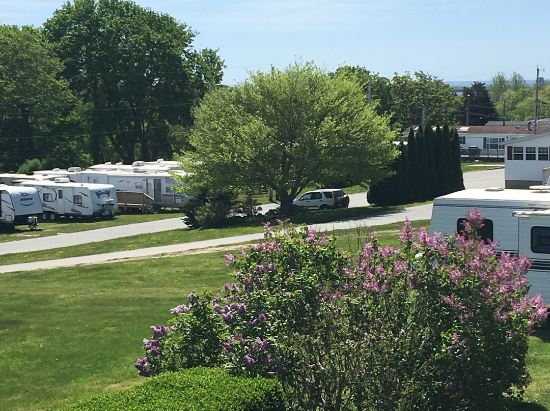 Meadowlark RV and Mobile Home Park