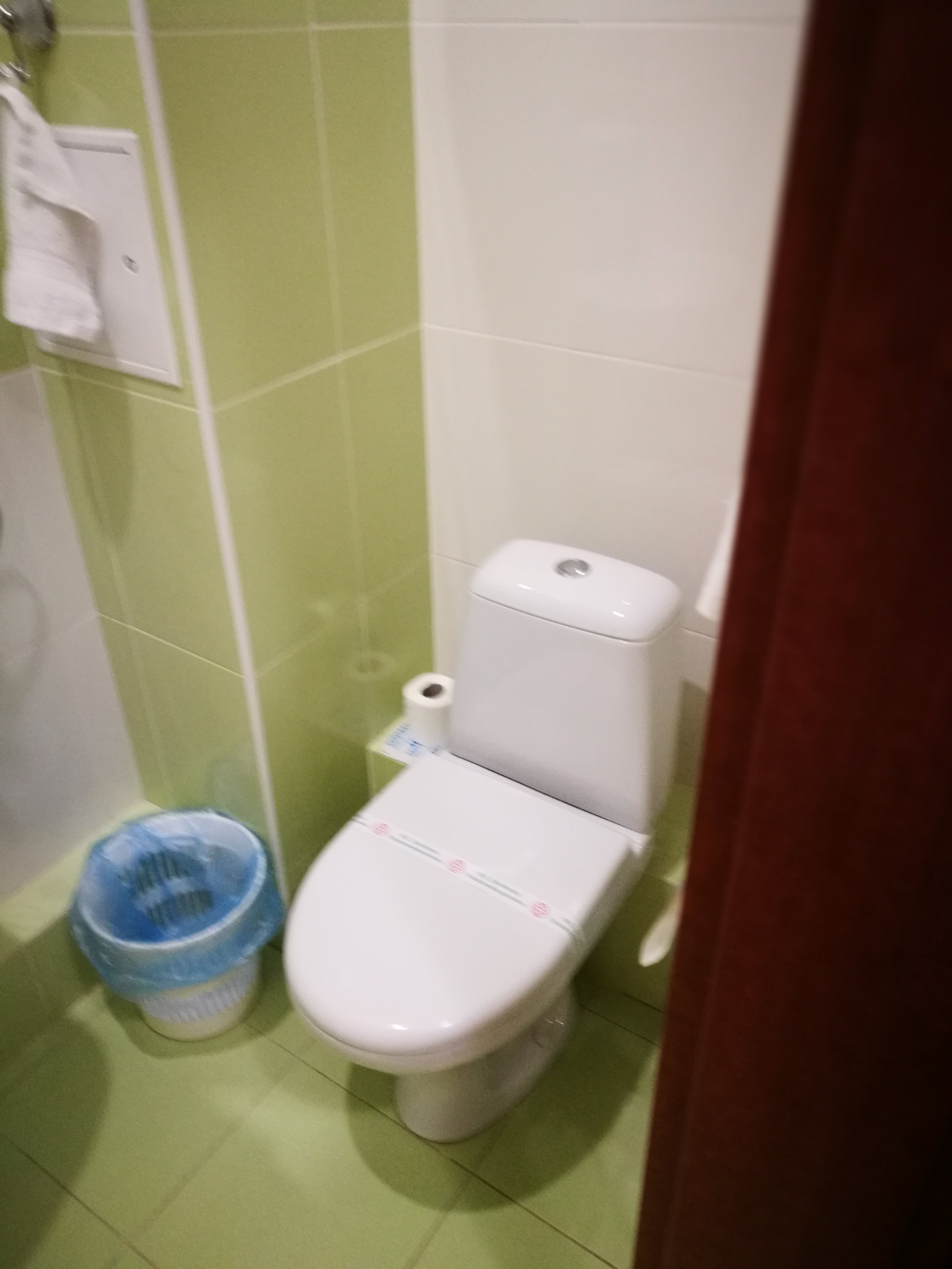 Atrium Kings Way Hotel-浴室