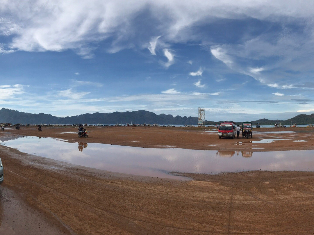 Luis Bay Travellers Lodge主图