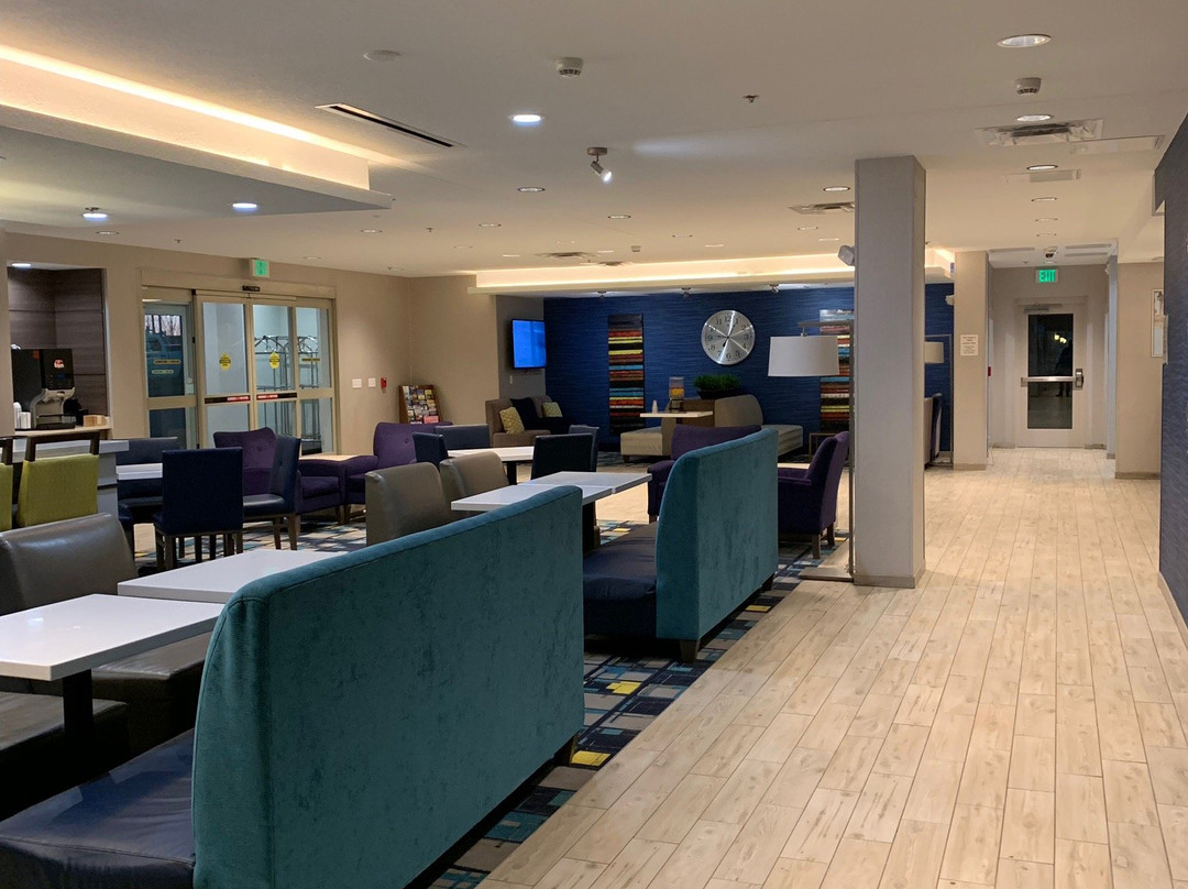 La Quinta Inn & Suites By Wyndham Duluth主图