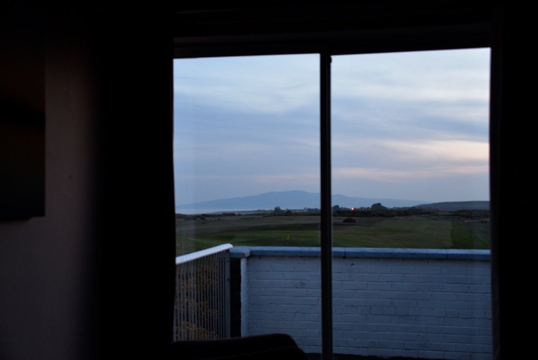 The Powfoot Hotel主图
