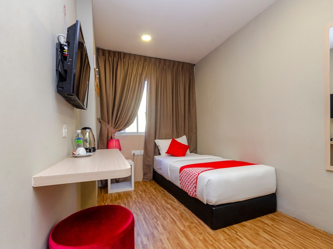 Princess Hotel主图