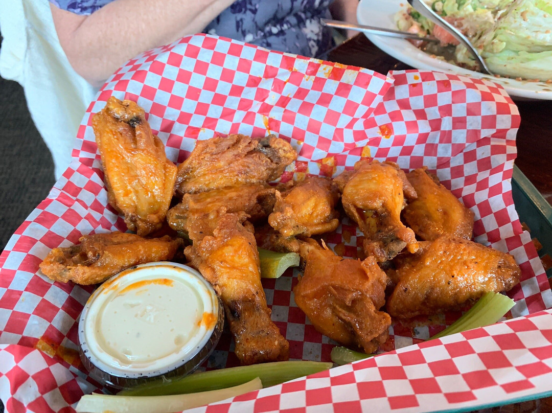 The Dug Out Sports Bar & Pizzeria