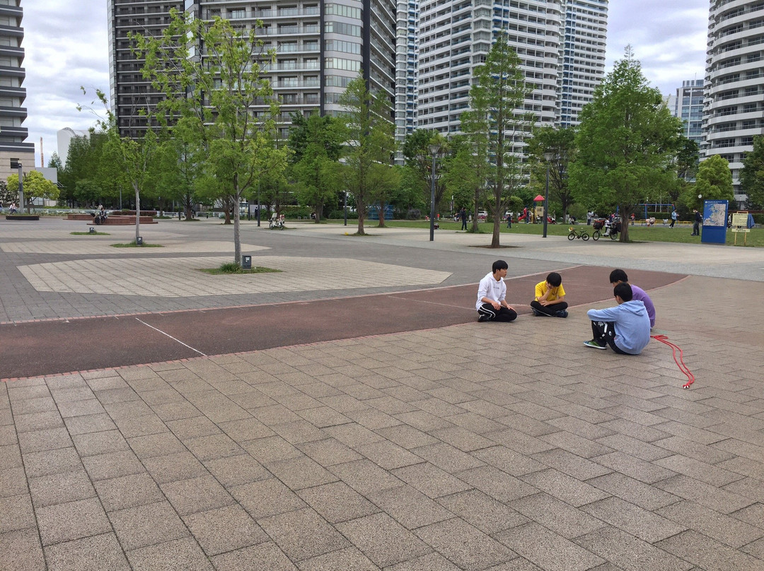 Takashima Chuo Park-Minatomirai必去景点