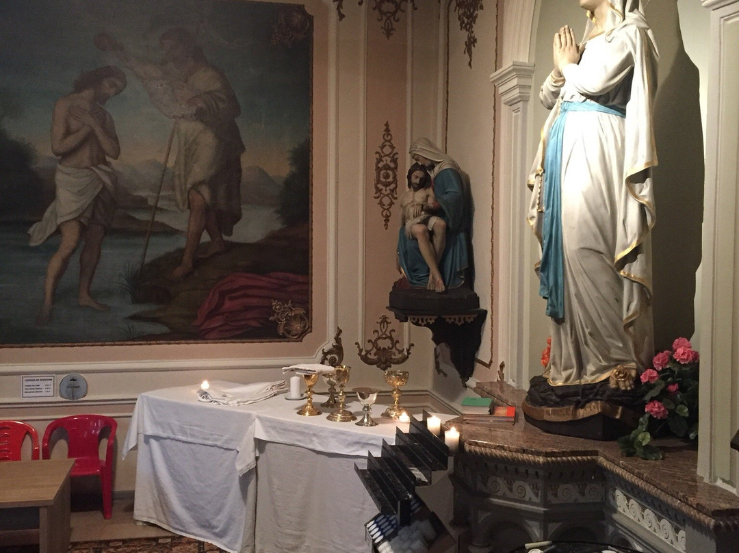 Église Saint Innocent景点图片