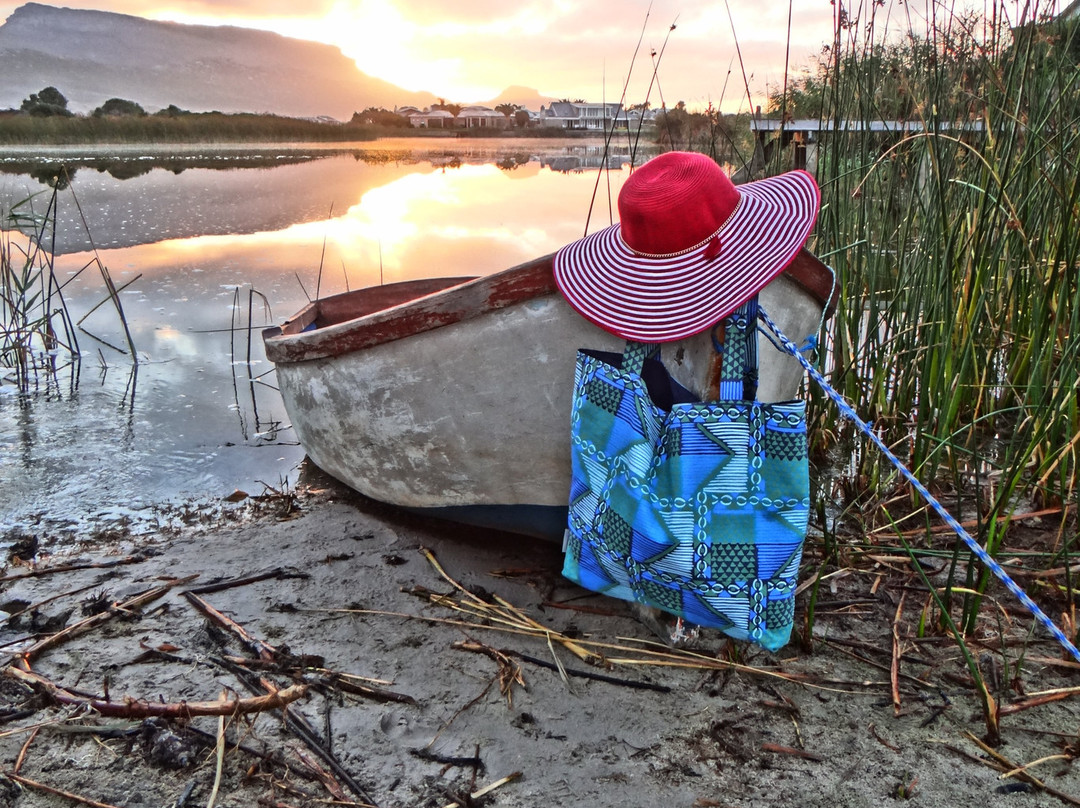 Carole Nevin Designs - V&A Waterfront Store-开普敦必去景点