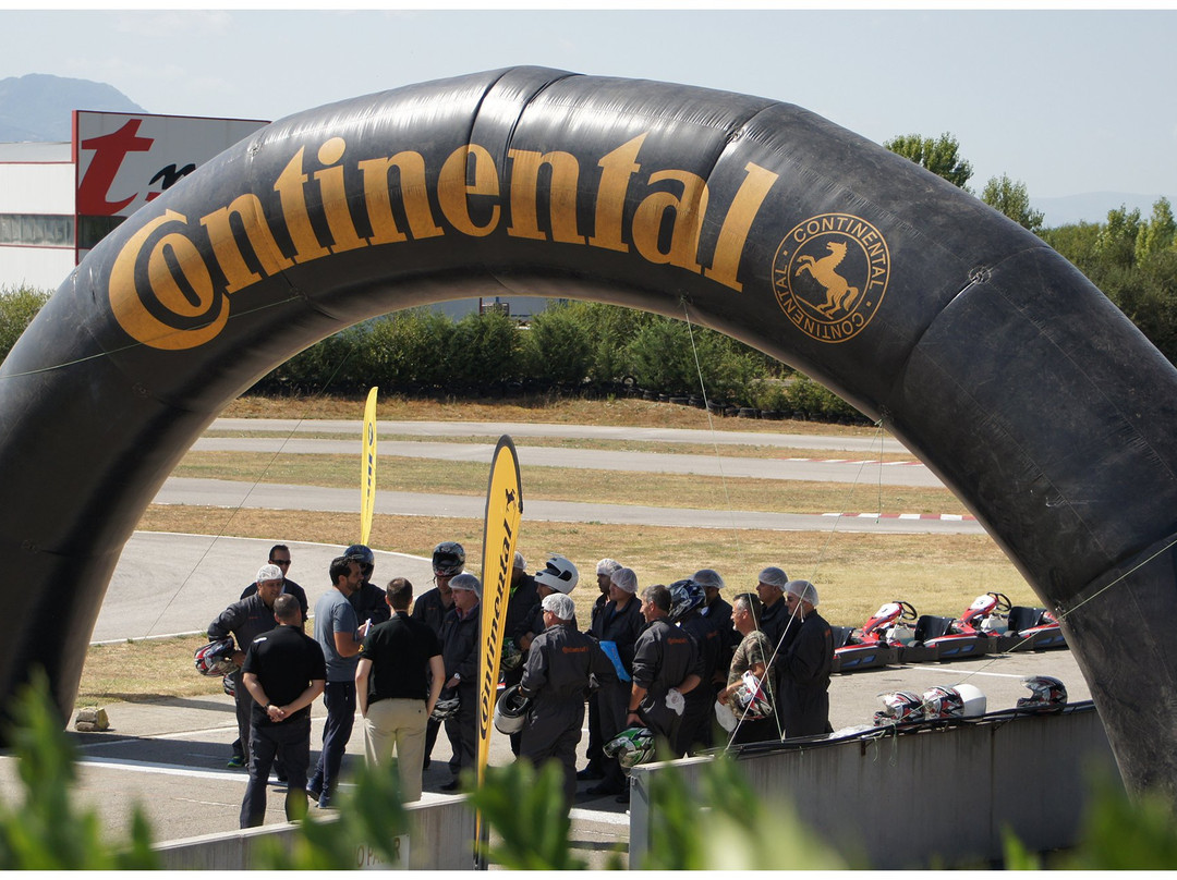 Karting Cabanas Raras-蓬费拉达必去景点