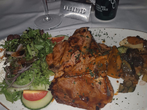 Bo-Kaap餐馆和美食-The Stepbrothers Restaurant & Bar