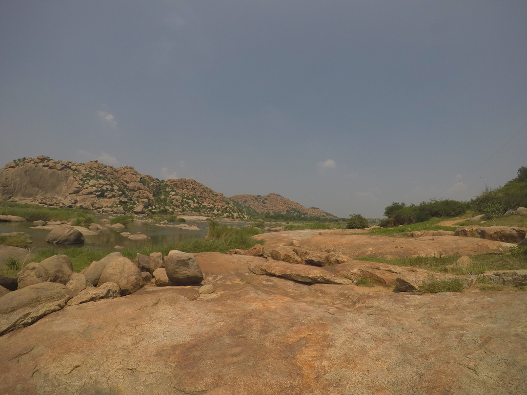 Nava Vrindavan-亨比必去景点