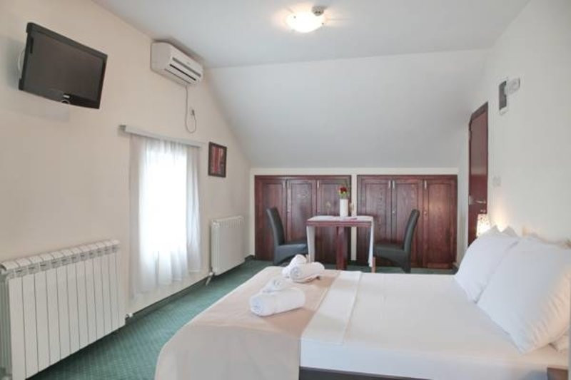 Happy Star Club Hotel主图