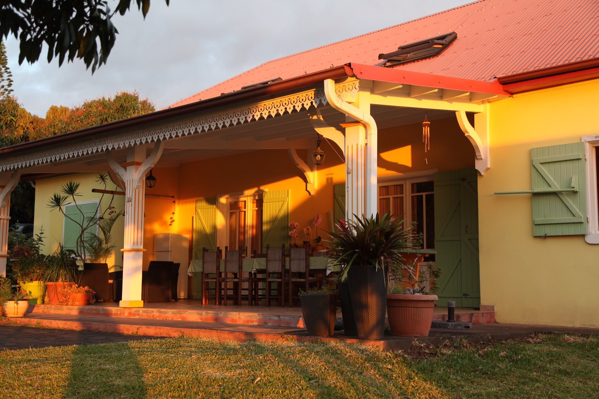 La Cour Mont-Vert-官方