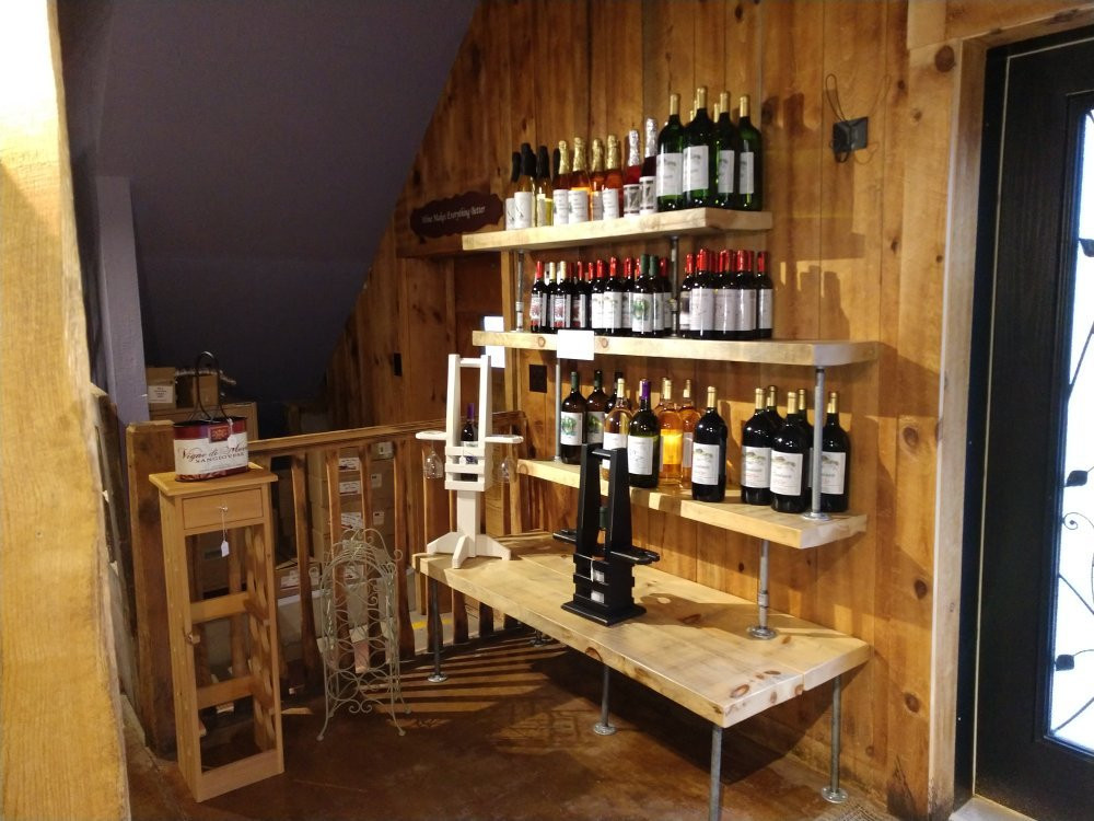 Brookmere's Vineyard Inn主图