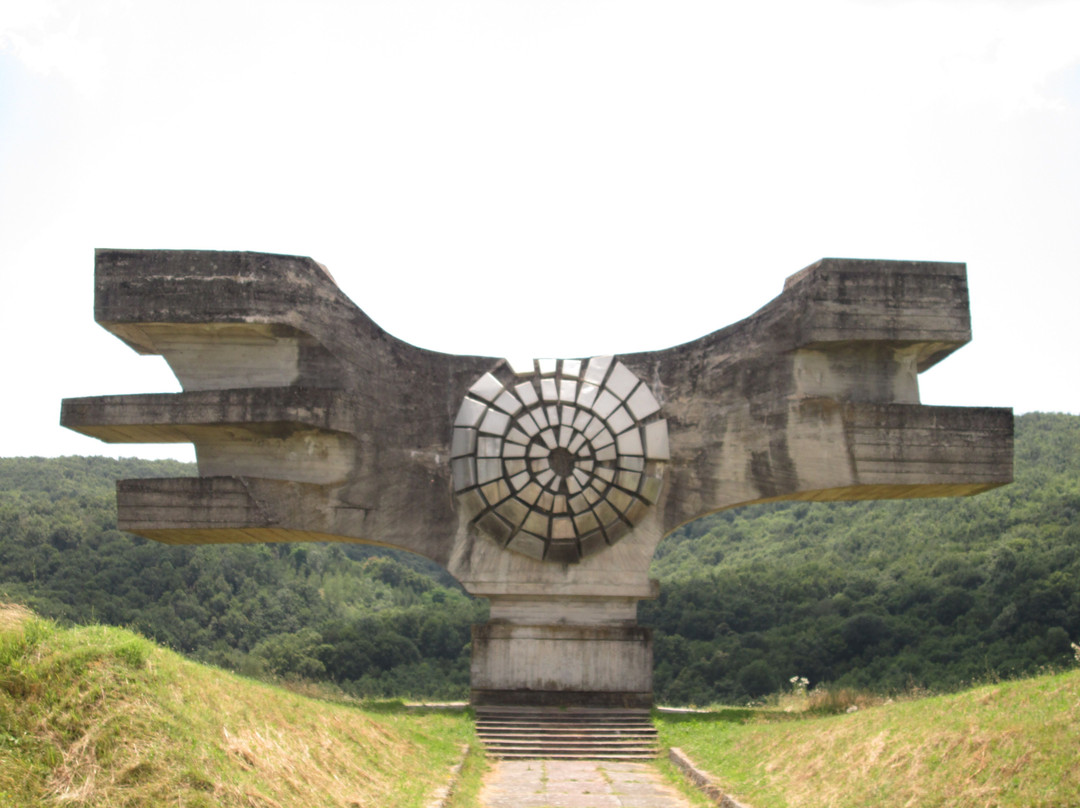 Monument to the Revolution of the People of Moslavina-Podgaric必去景点