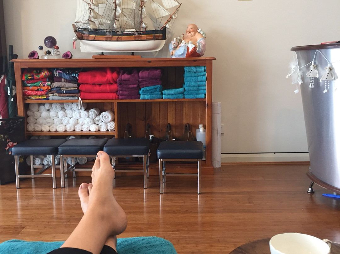 Sangs Thai Massage-罗泽尔必去景点