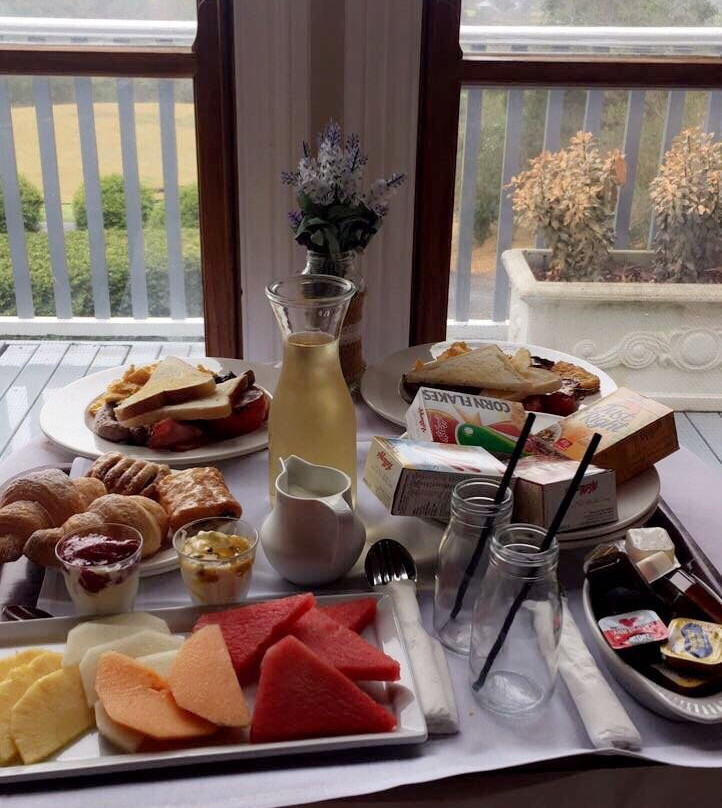 Loxley On Bellbird Hill主图