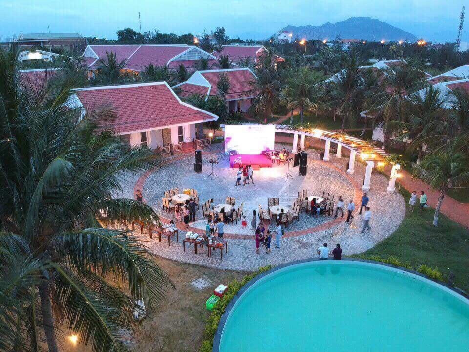 Ninh Thuan Retreat主图