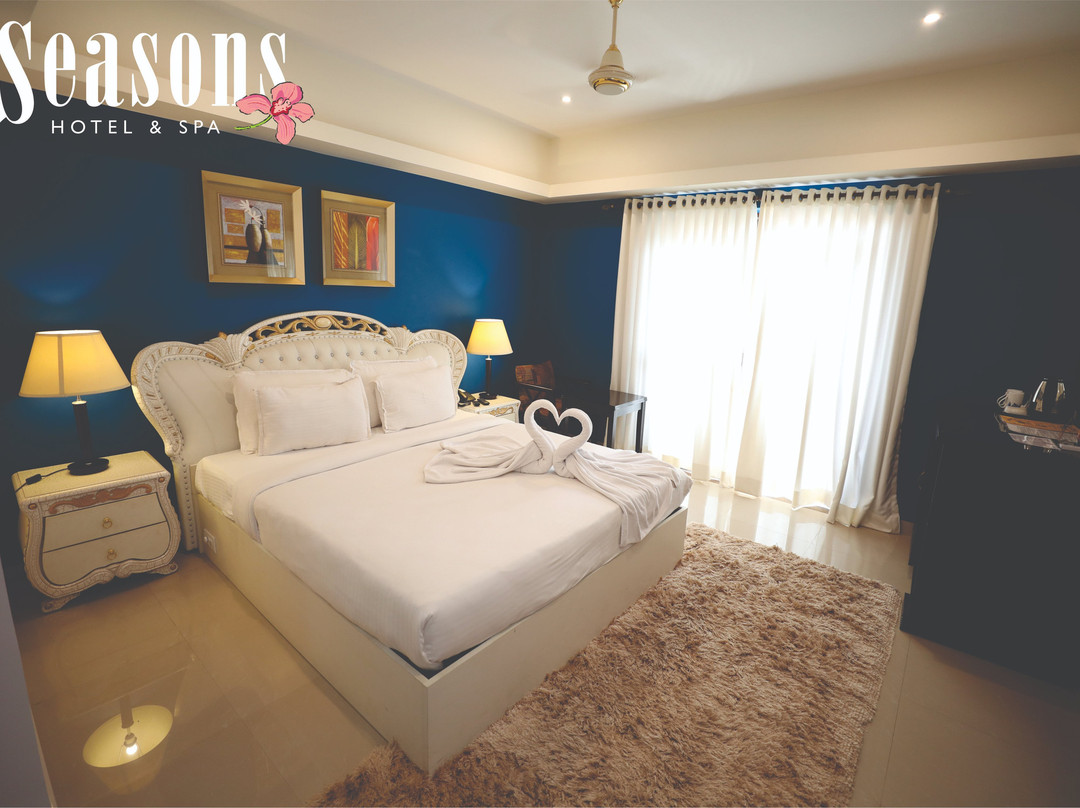 Seasons Hotel & Spa主图