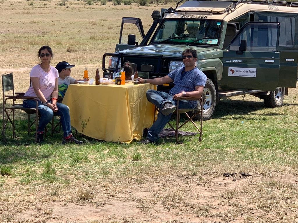 Tazama Africa Holidays-内罗毕必去景点