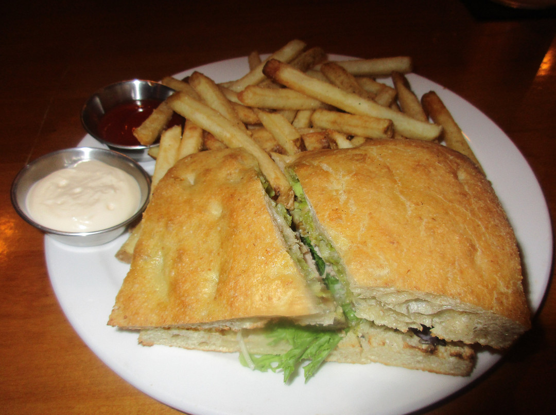 Loyalist Country Inn & Conference Centre主图