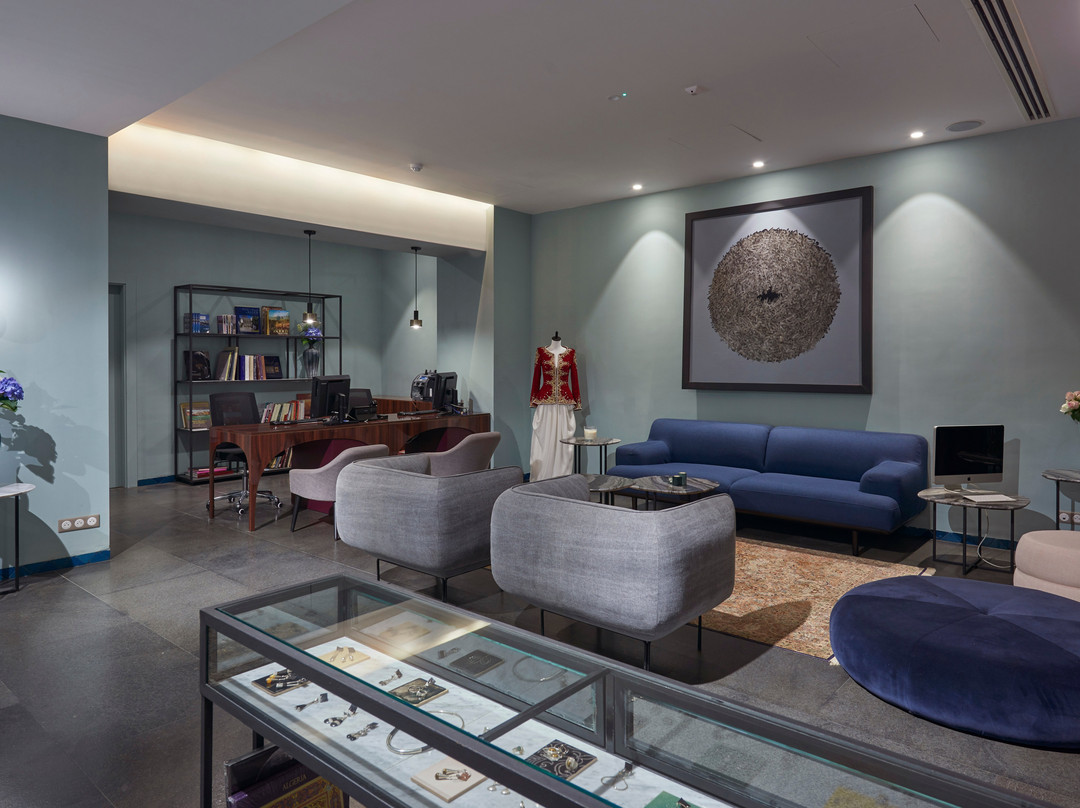 M Suite Hotel主图