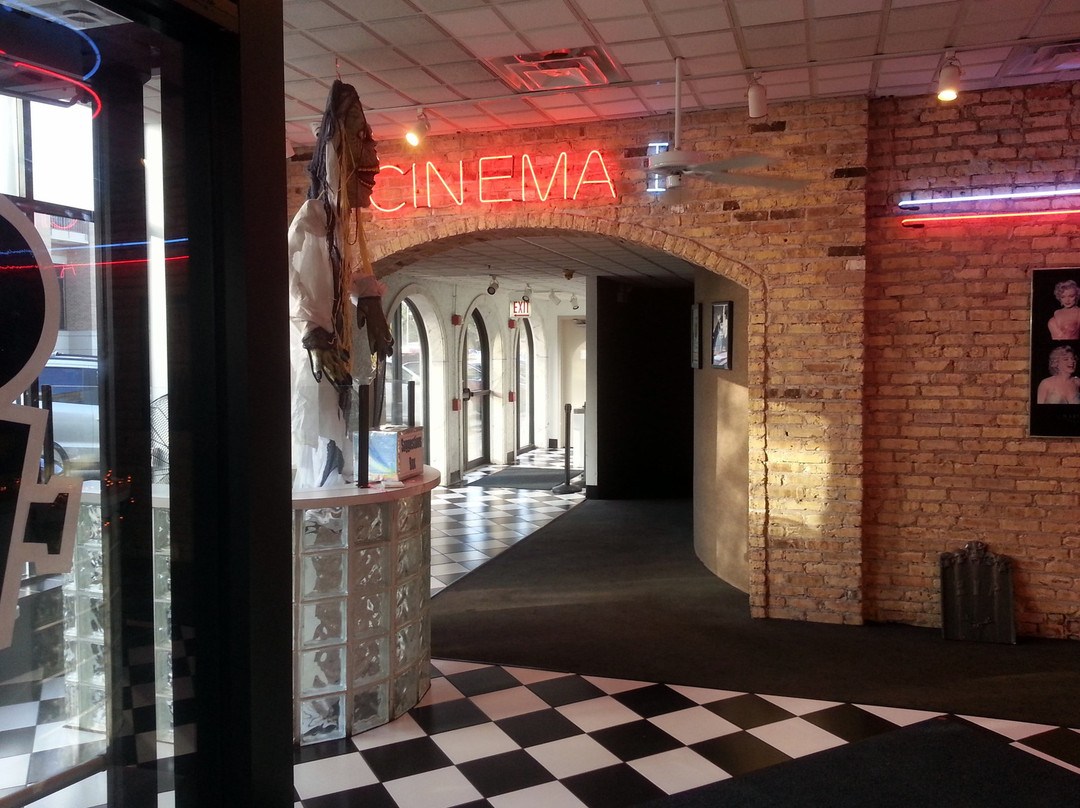 Bensenville Theatre-Bensenville必去景点