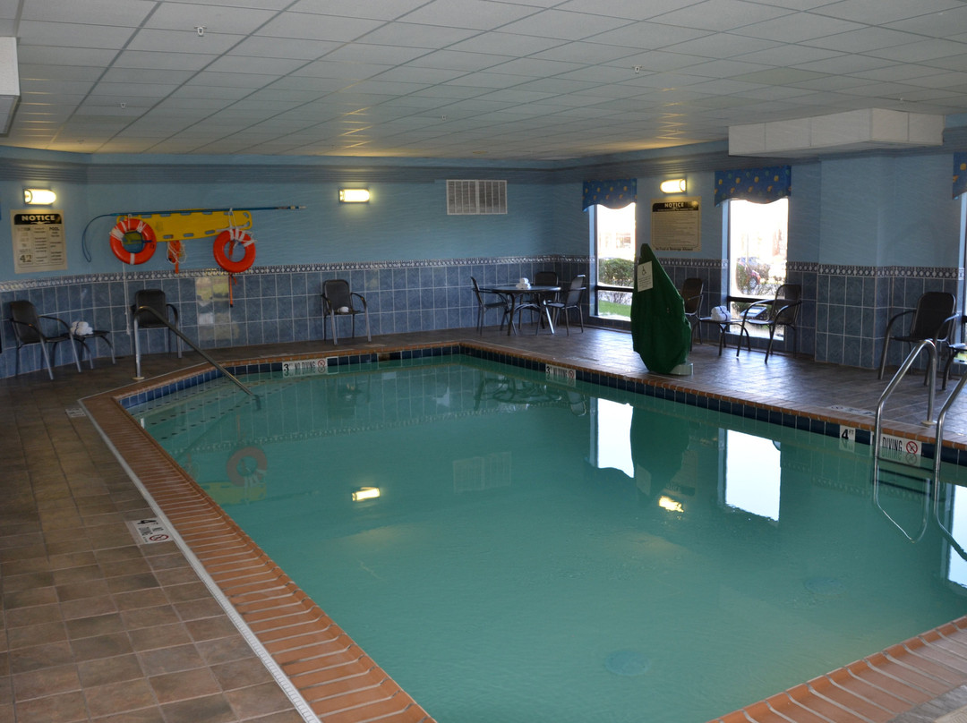 Hampton Inn & Suites Bolingbrook主图