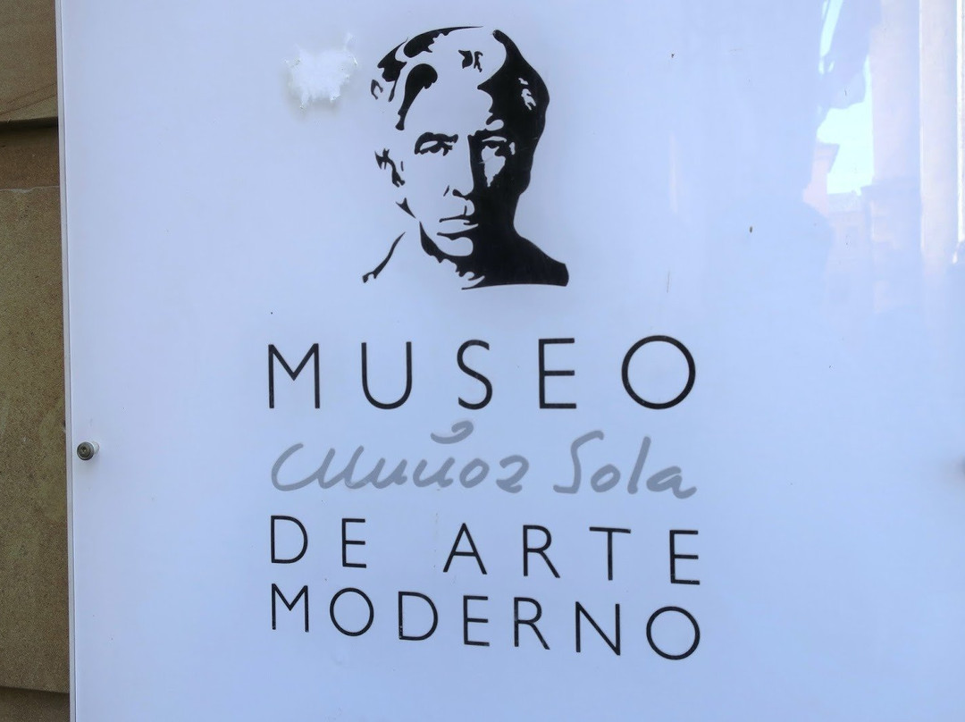 Museo Muñoz Sola de Arte Moderno-Tudela必去景点