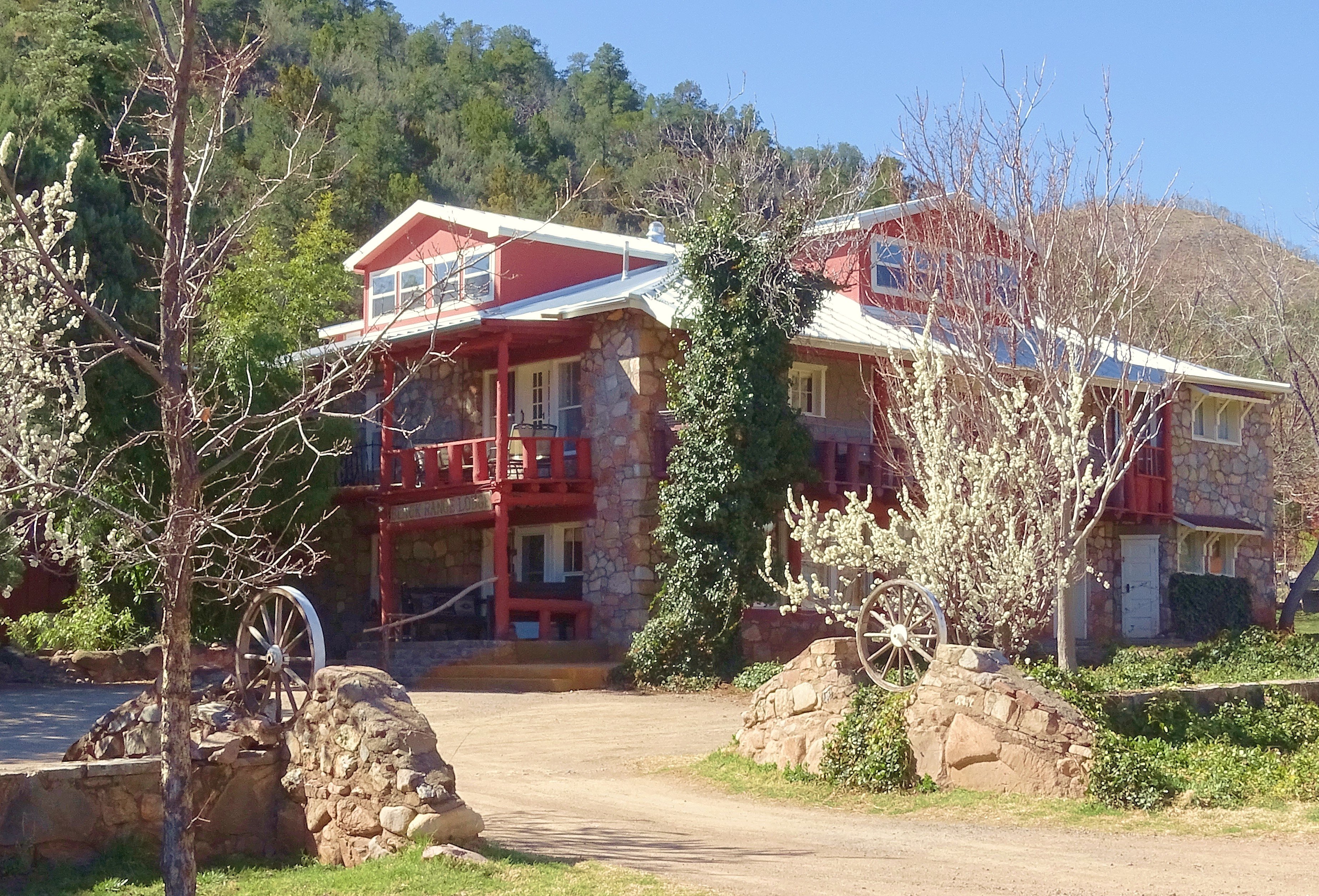 The Black Range Lodge-官方