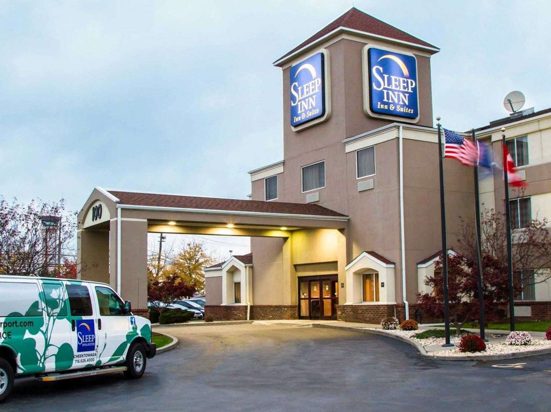 Sleep Inn & Suites Buffalo Airport主图
