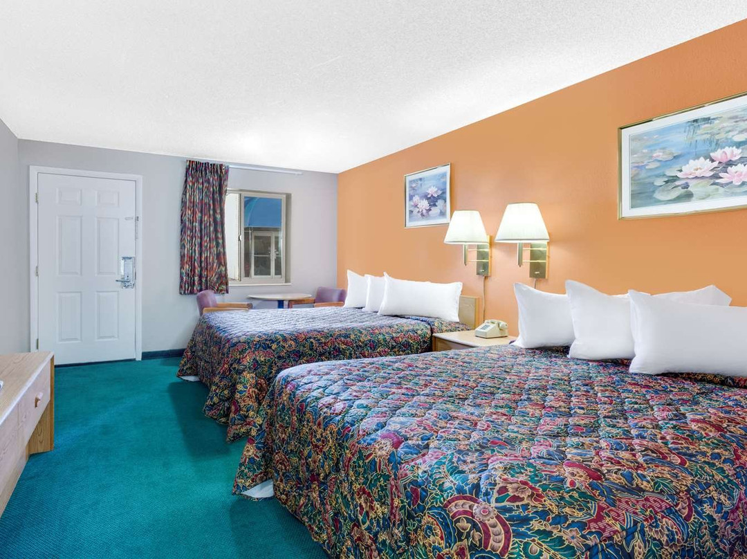 Knights Inn Cedar City主图