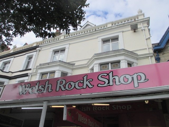 Welsh Rock Shop-兰迪德诺必去景点