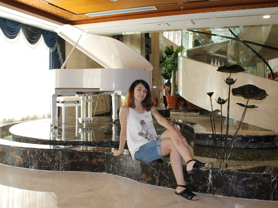 爱斯特酒店主图