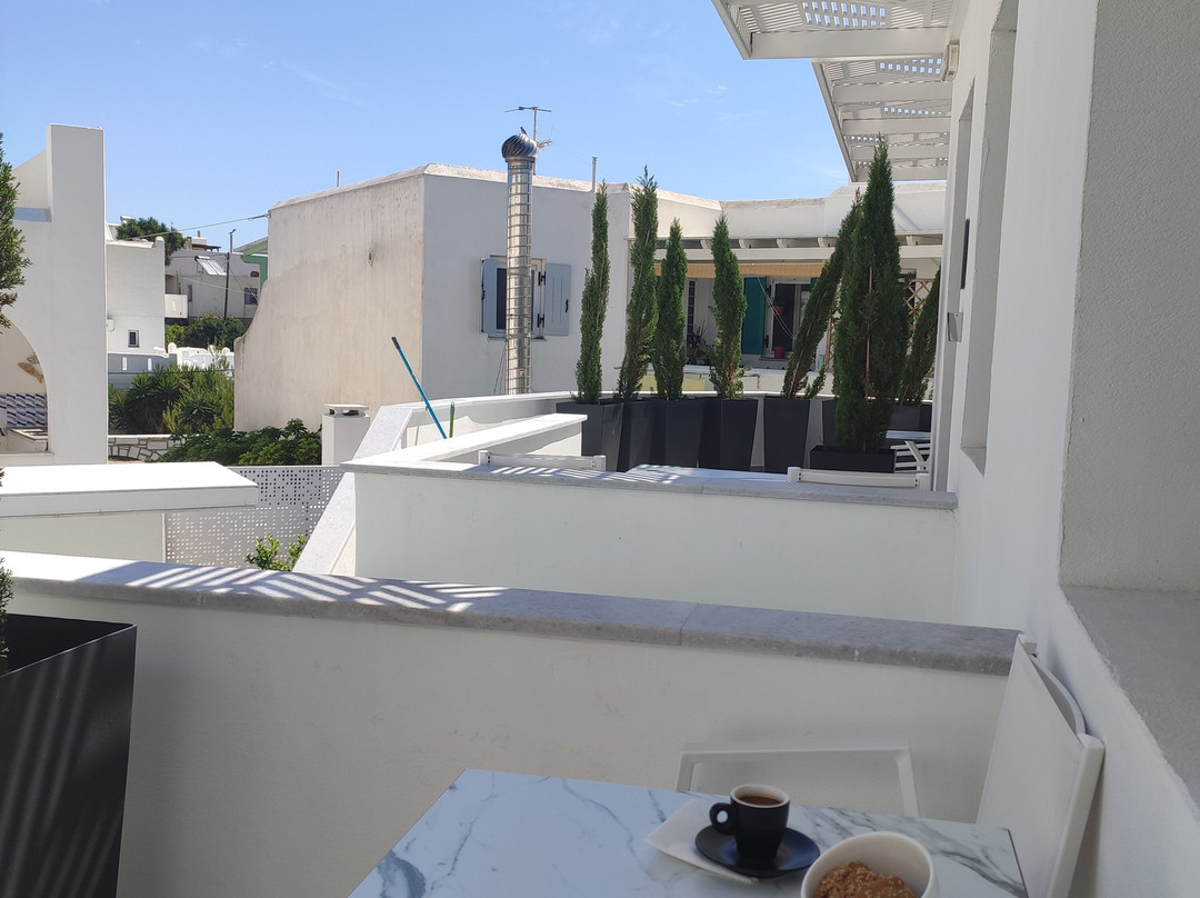 Central Boutique Hotel by Naoussa Hills