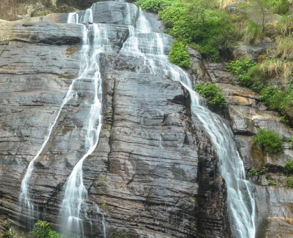 Kolapathana Falls-Mandaramnuwara必去景点