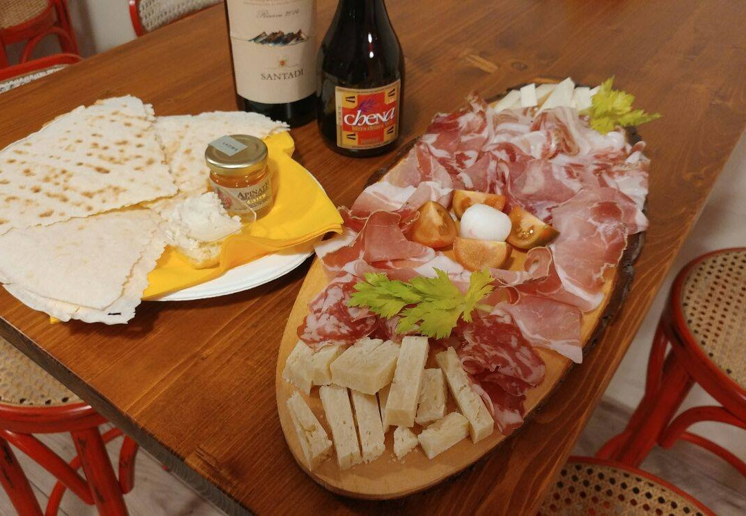Riola Sardo餐馆和美食-Sa Mesa Ristobottega