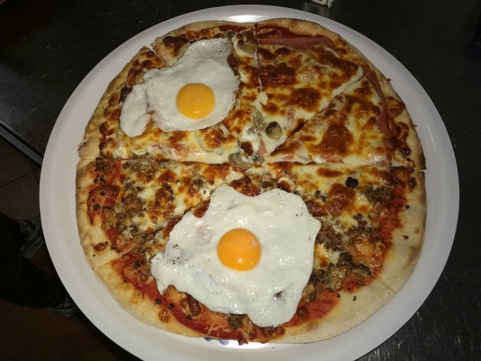 Las Ventas de Retamosa餐馆和美食-Pizzeria La Tentacion