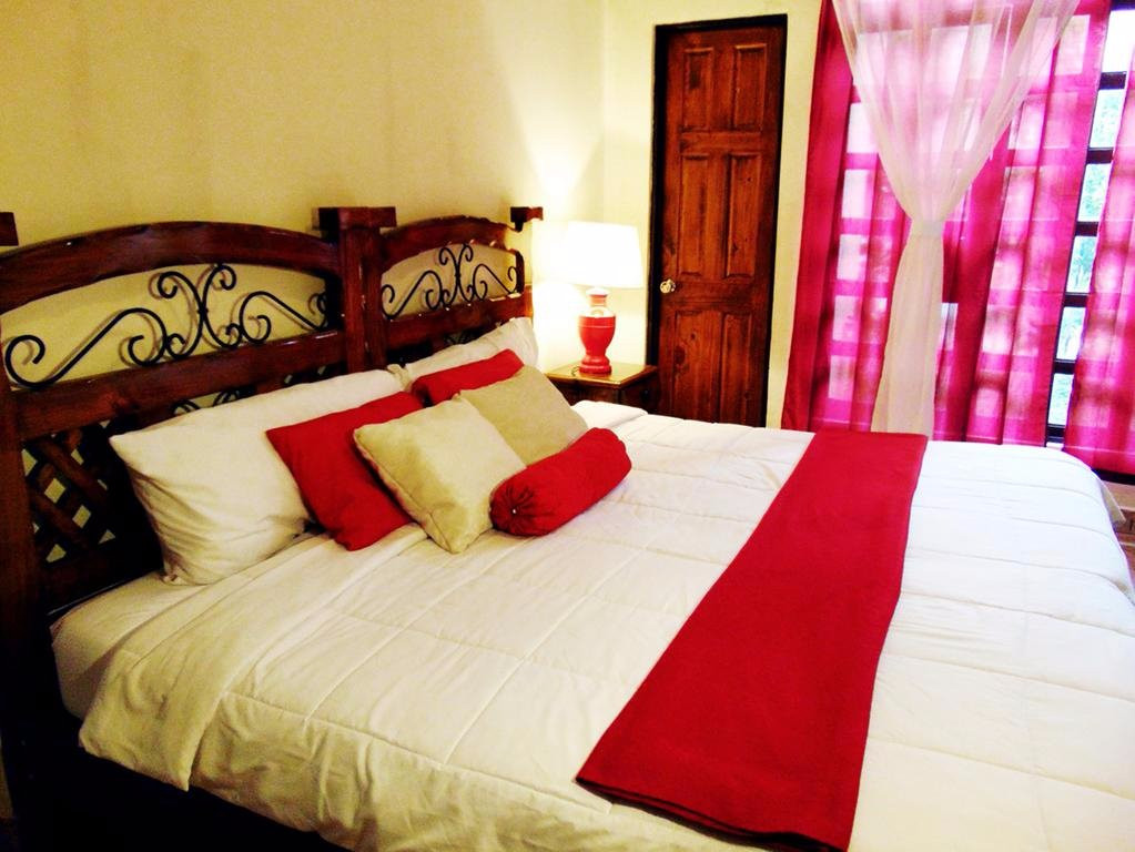 Hotel Casa Blanca