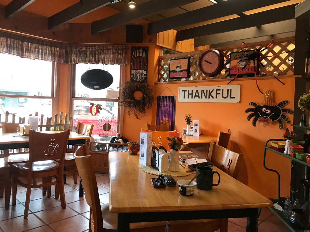 Phillips餐馆和美食-Homespun Coffee & Crafts