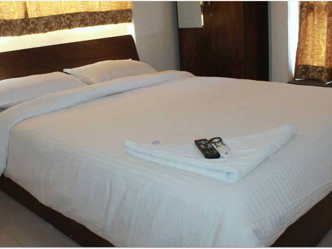 Destination 41 by Bird Of Paradise主图