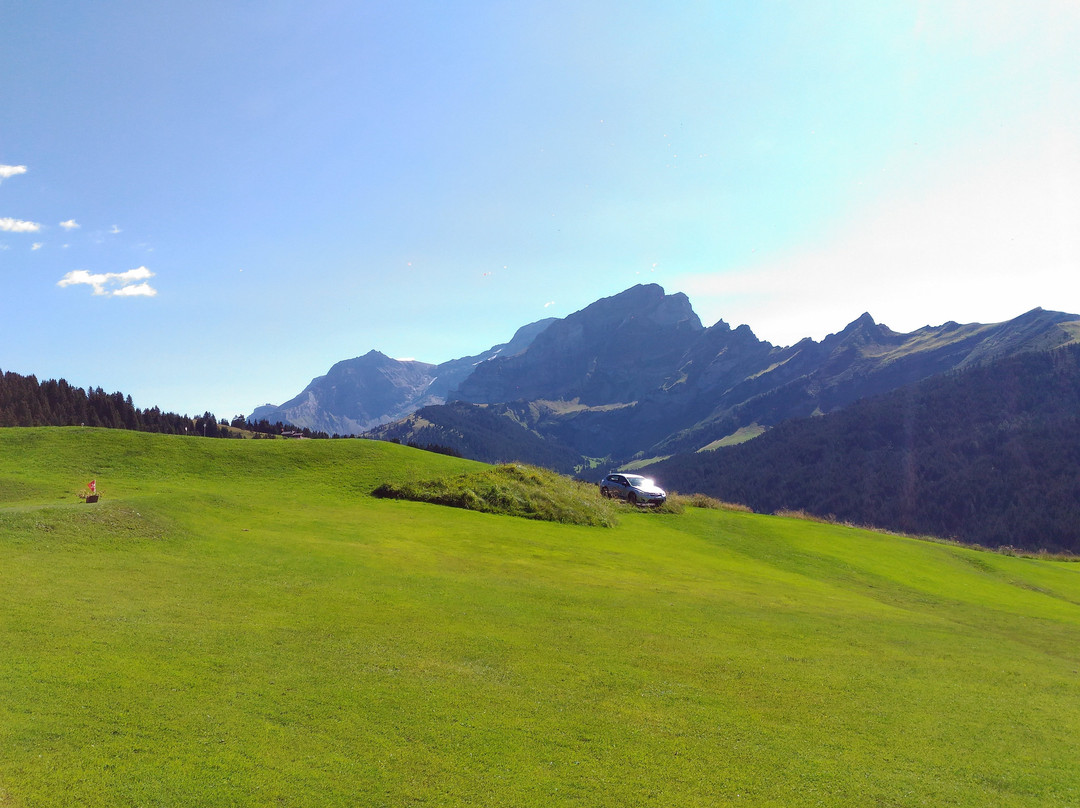 Golf Club Villars-威拉尔-苏-罗伦必去景点