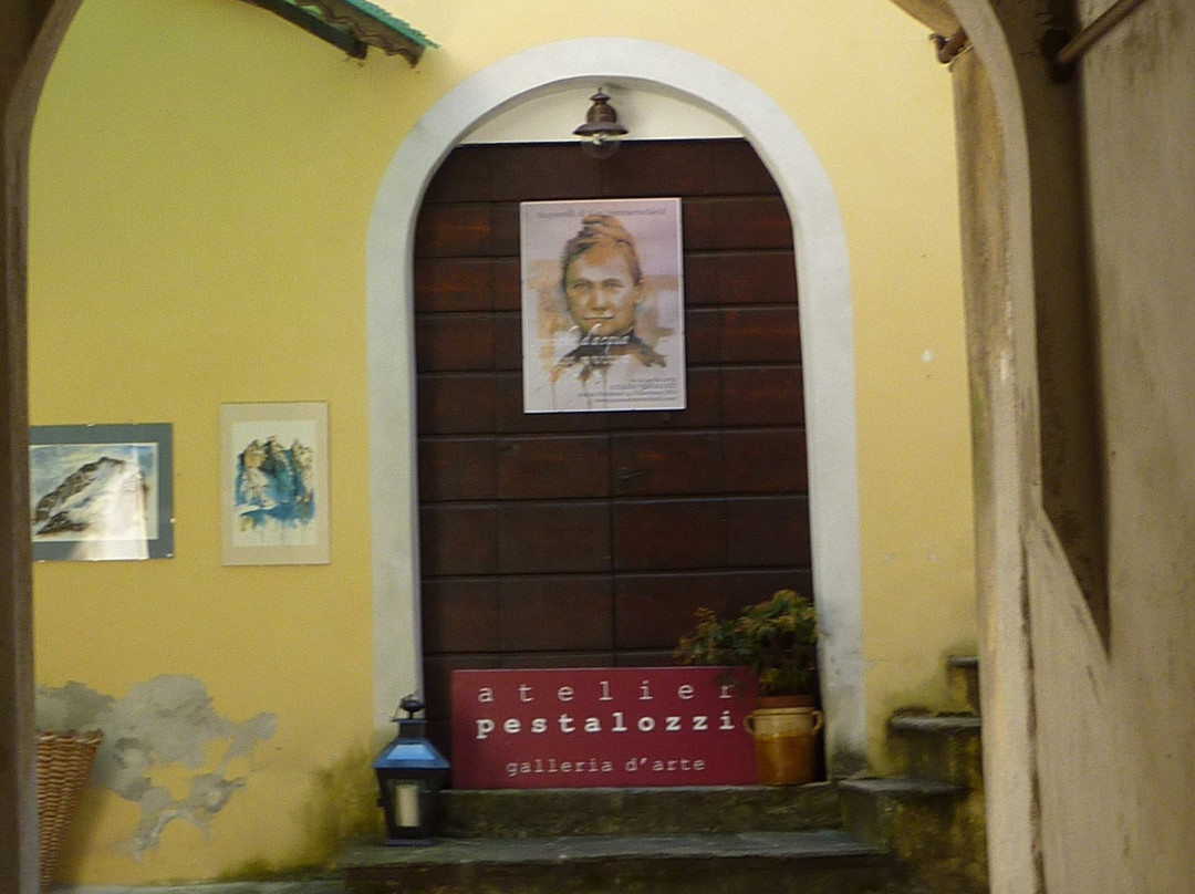Atelier Pestalozzi - Watercolours by Kim Sommerschield景点图片