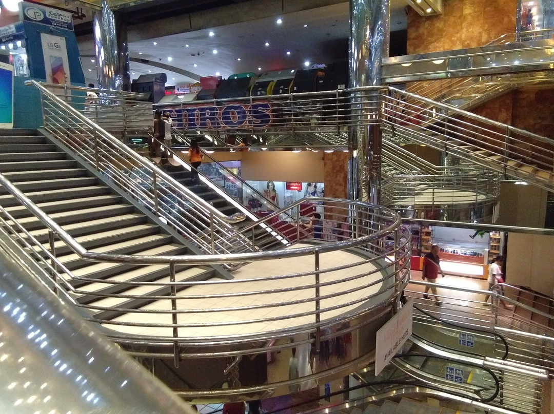 Gaisano Country Mall-宿雾市必去景点