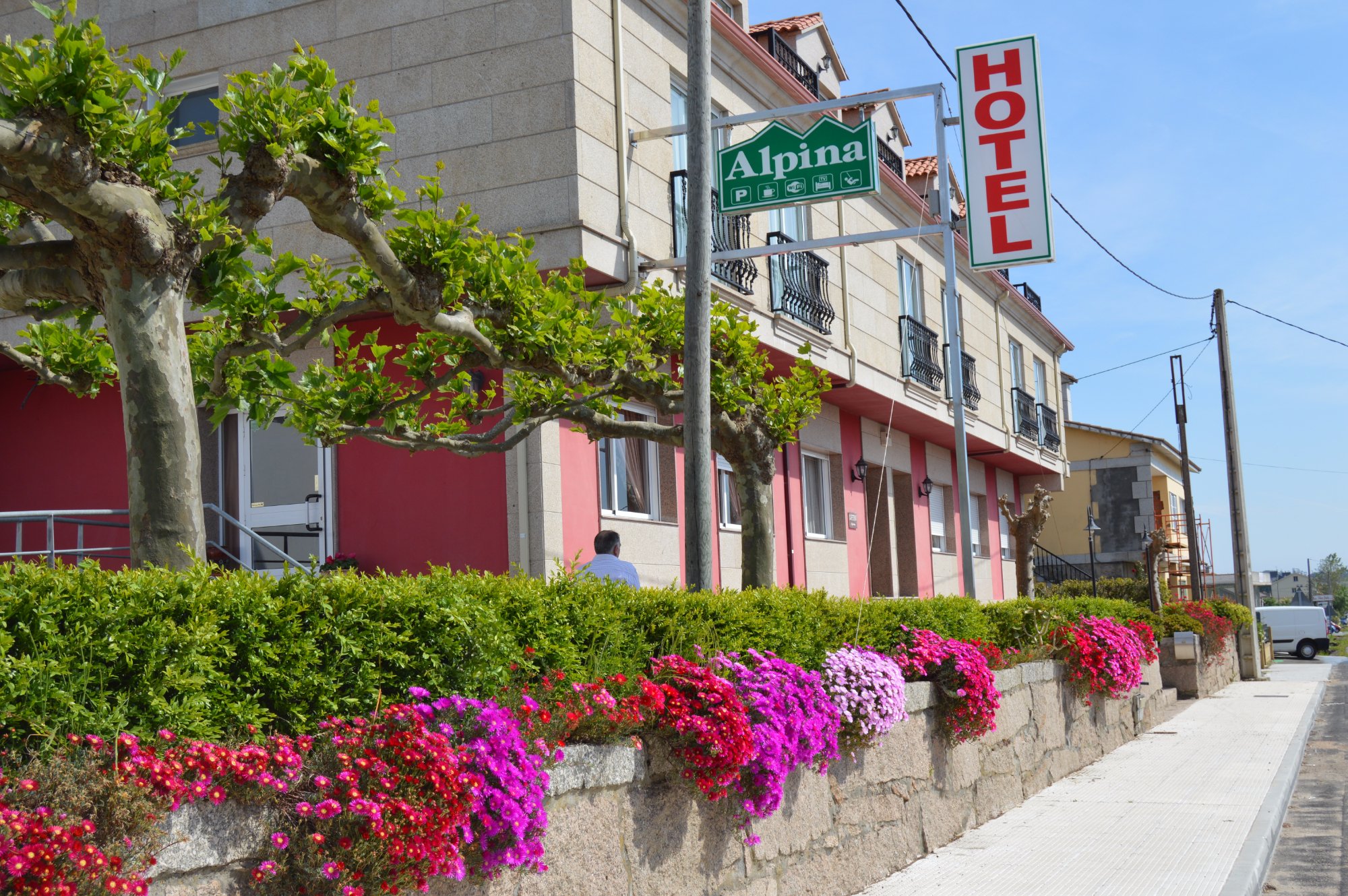 Hotel Alpina-官方