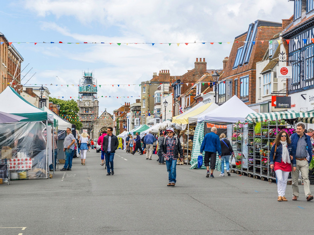 Lymington Charter Market-利明顿必去景点