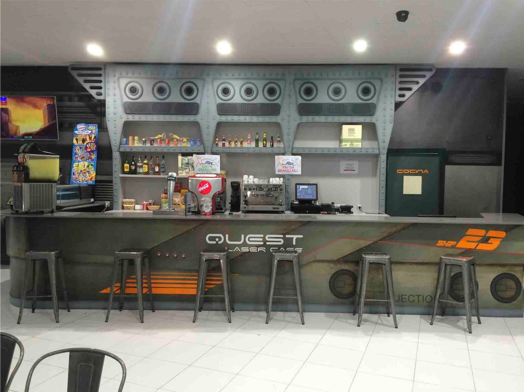 Quest Laser Cafe景点图片
