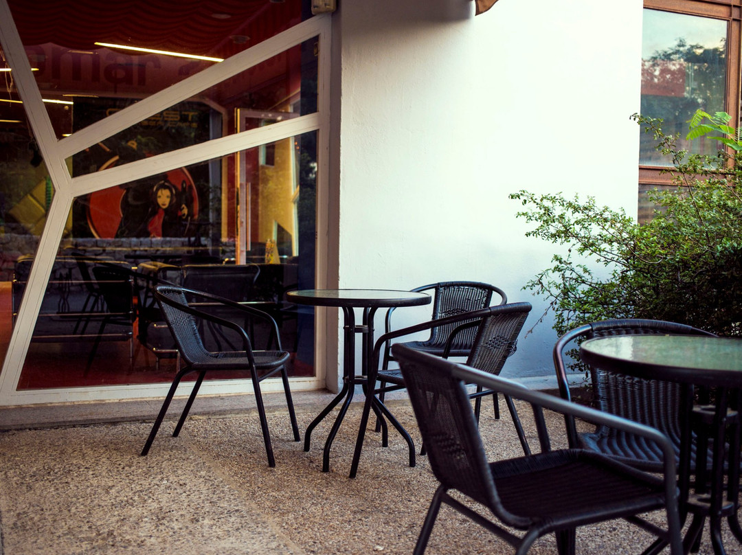 Quest Laser Cafe景点图片